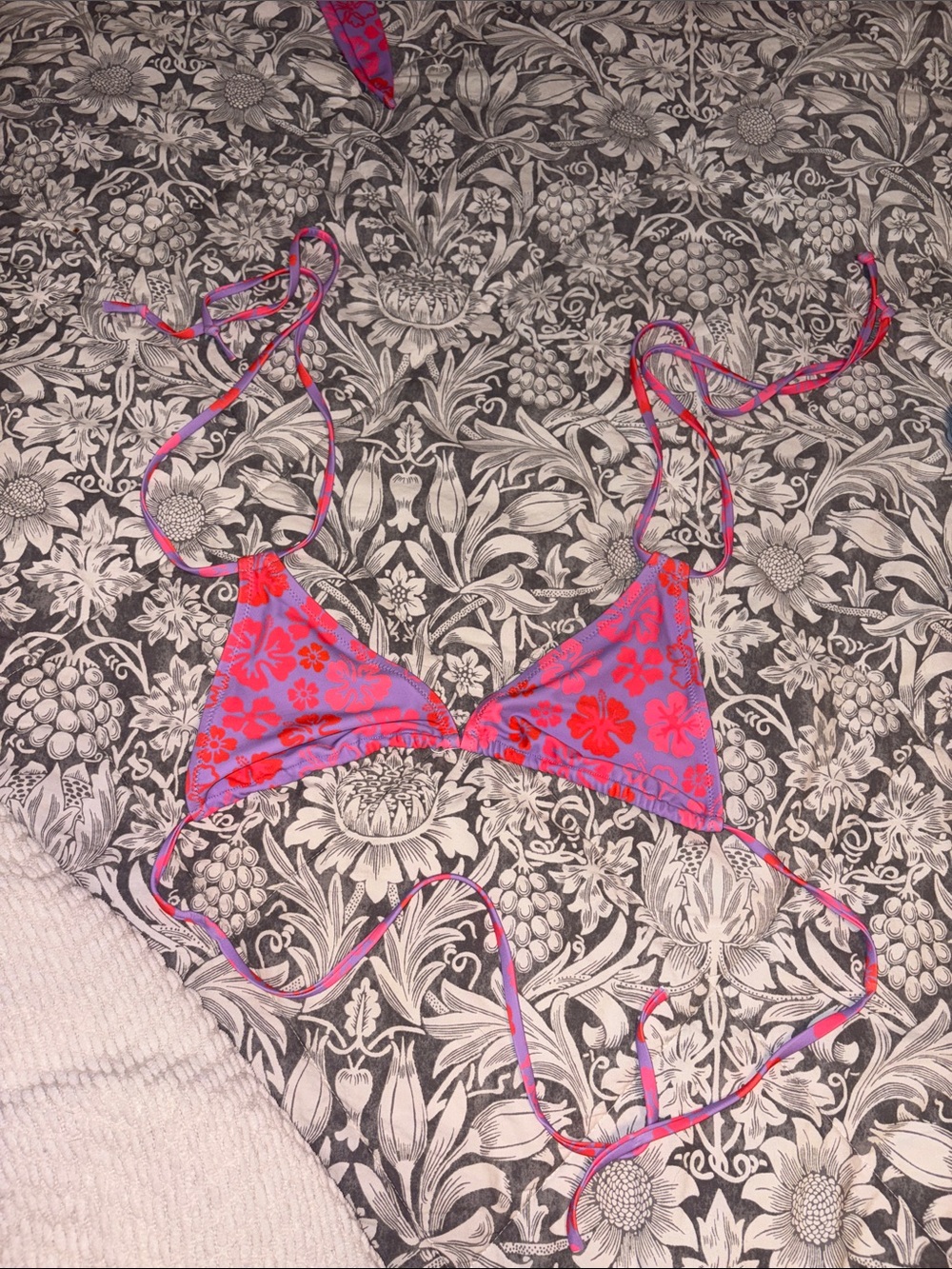 NWOT Kulani Kinis Top